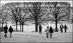 28 - Jean LAPUJOULADE - Aux Tuileries